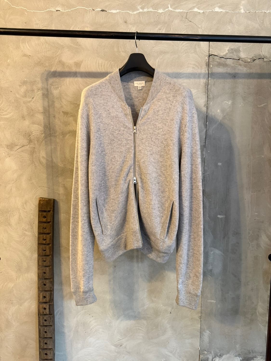 클럽모나코 짚업 가디건 100 상품이미지1