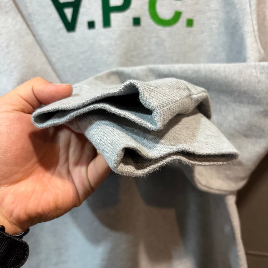 [L] APC 아페쎄 스웻 셔츠 상품이미지3
