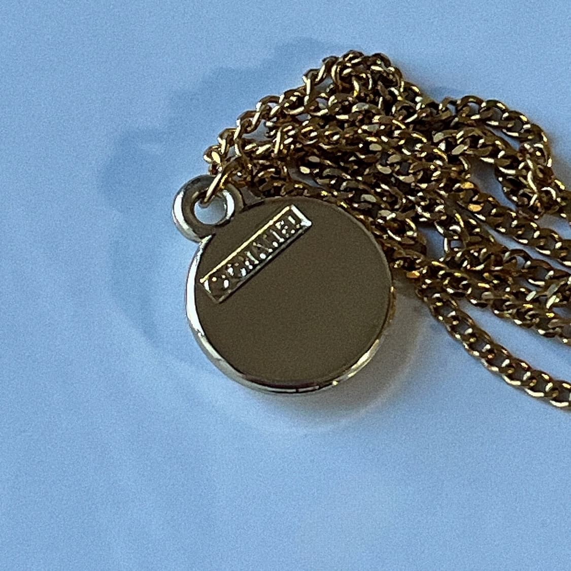 2Color 샤넬 코인 로고 목걸이 상품이미지4