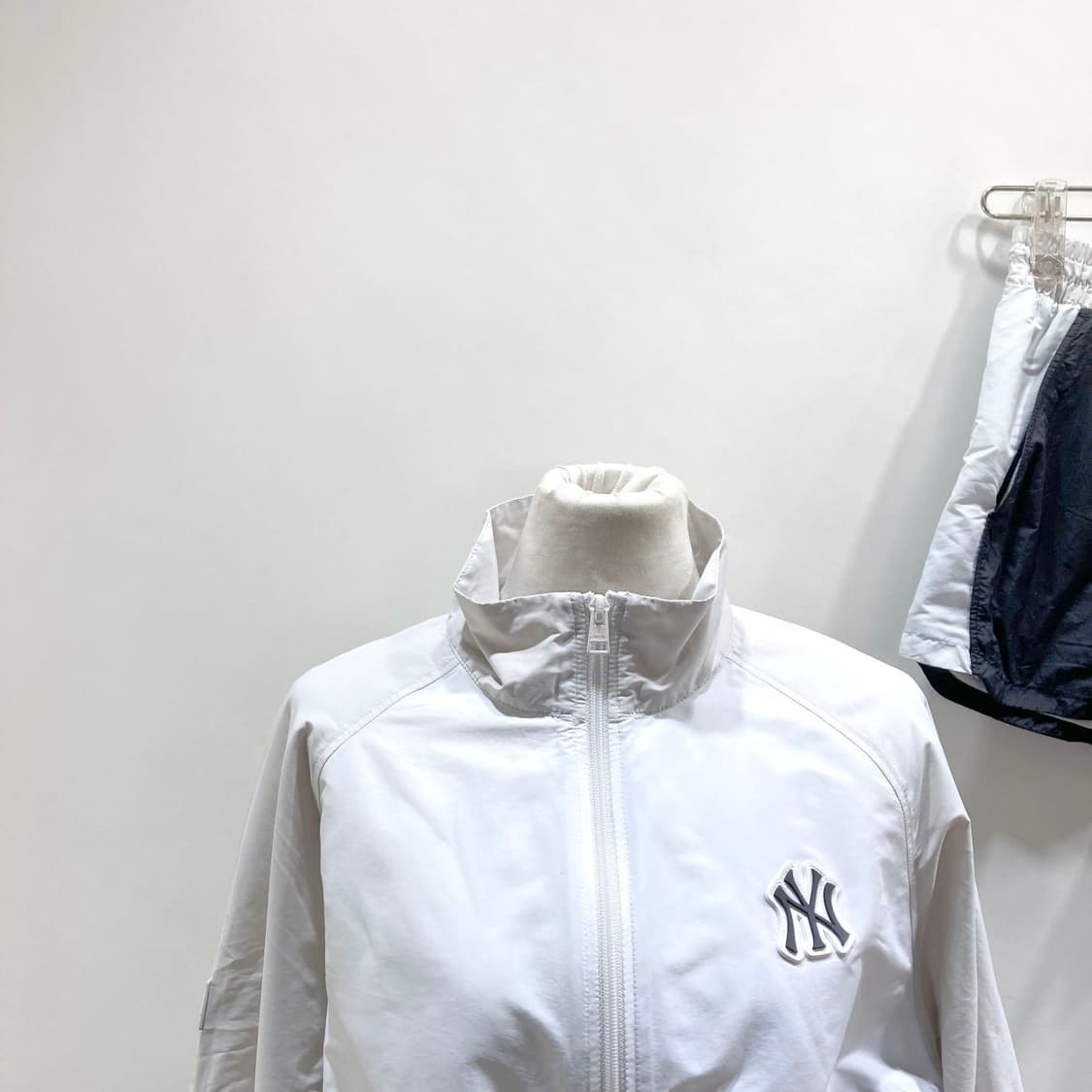 MLB 여성 바람막이 숏츠 셋업 XS  상품이미지2