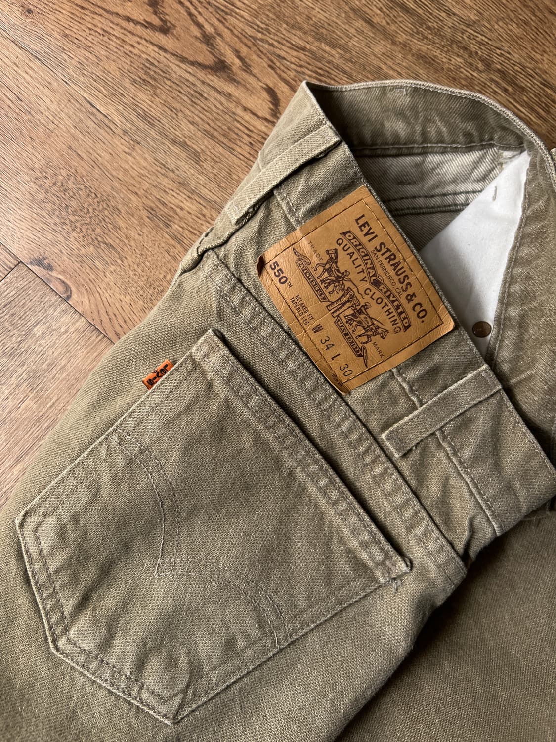 [34]90's 리바이스 550 오렌지탭 USA Made 카키 데님 팬츠 상품이미지6