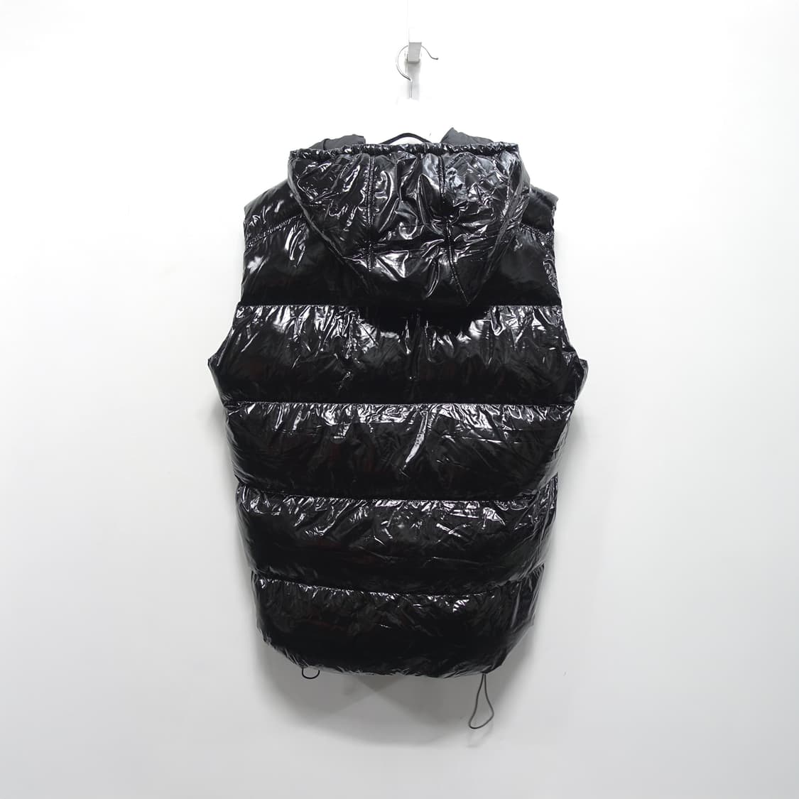 <M> ZARA 자라 글로시 유광 패딩 베스트 상품이미지4