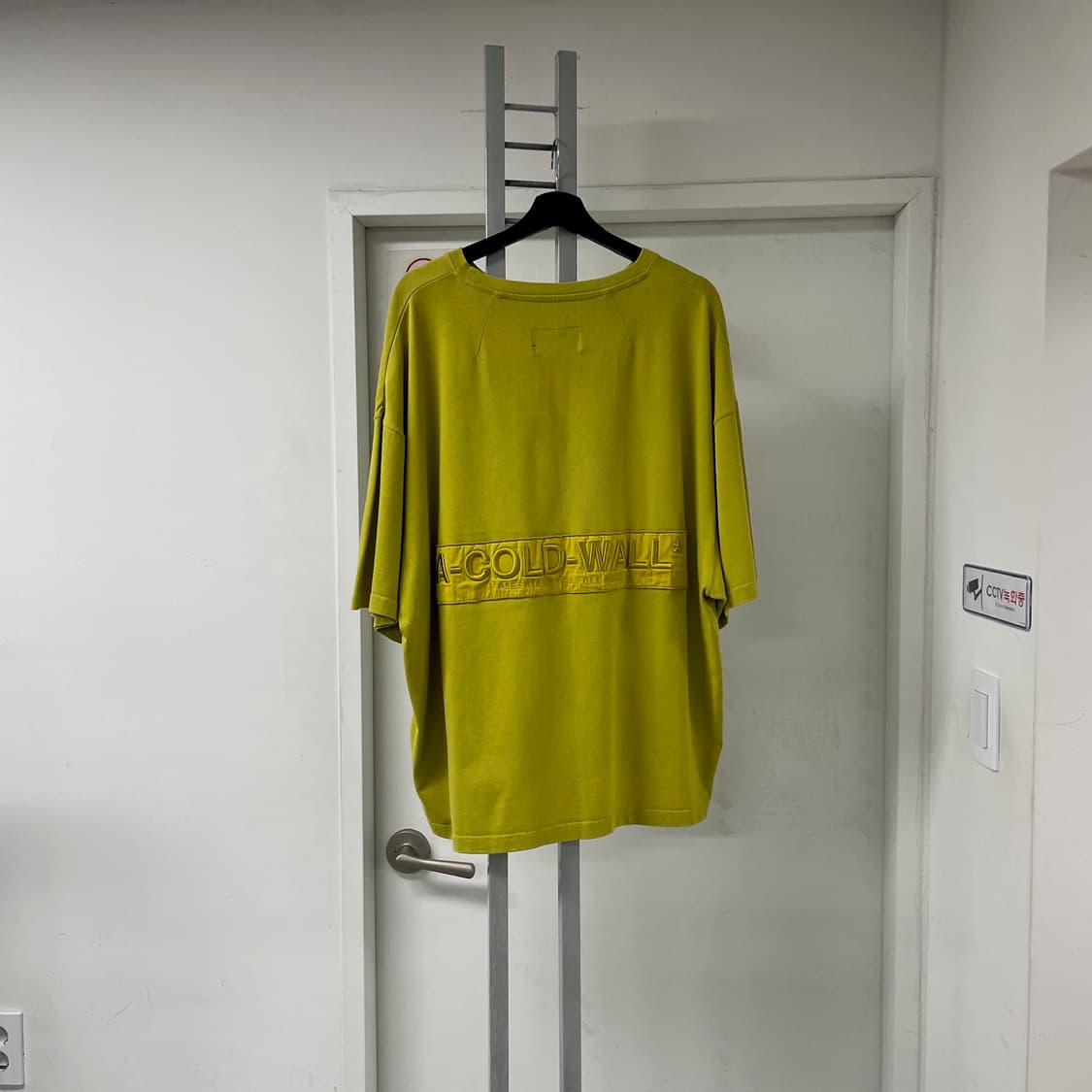 어콜드월 반팔 티셔츠 XL 상품이미지7