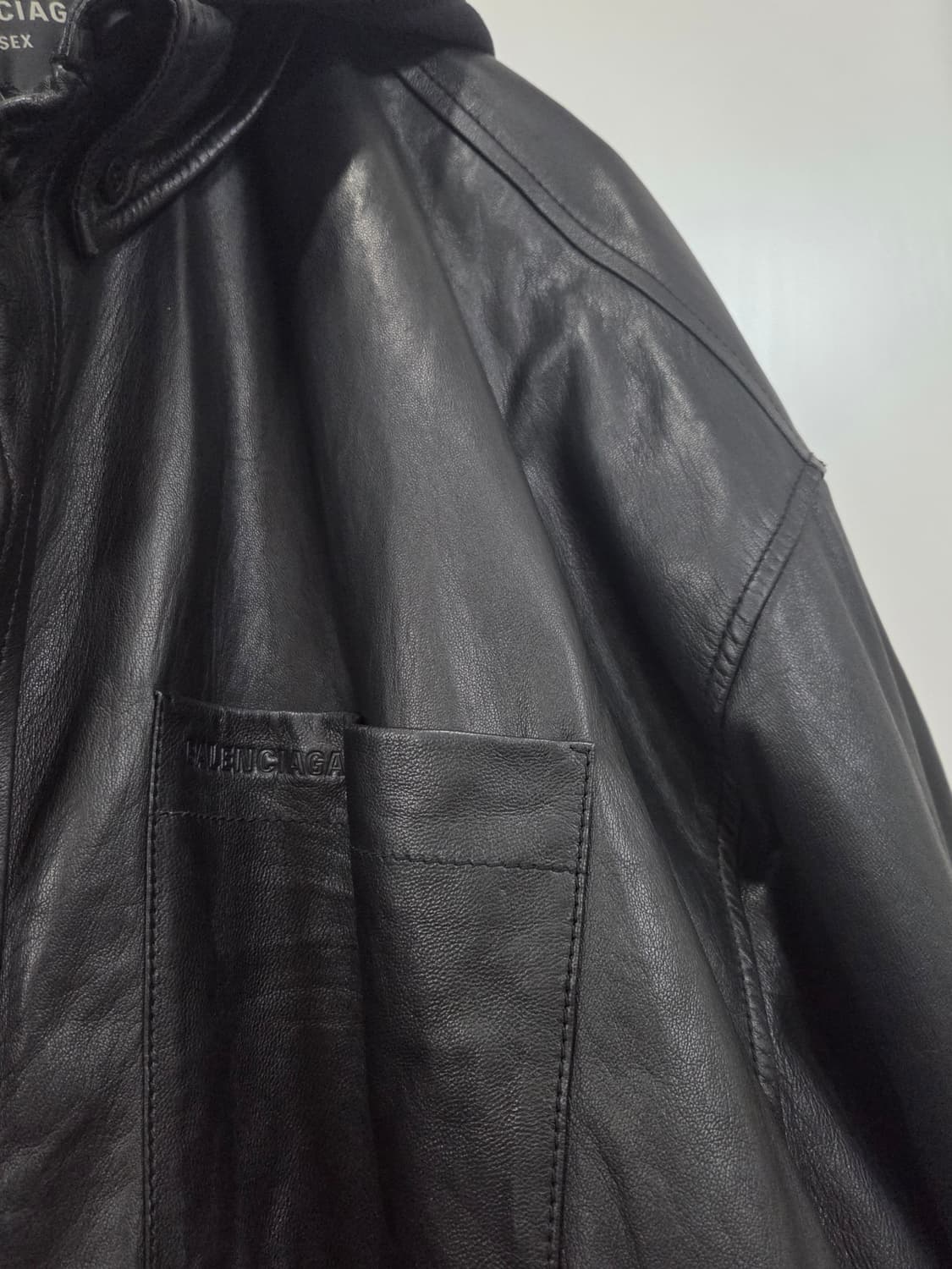 (3) 24F/W 발렌시아가 셔츠 파카 블랙 상품이미지8