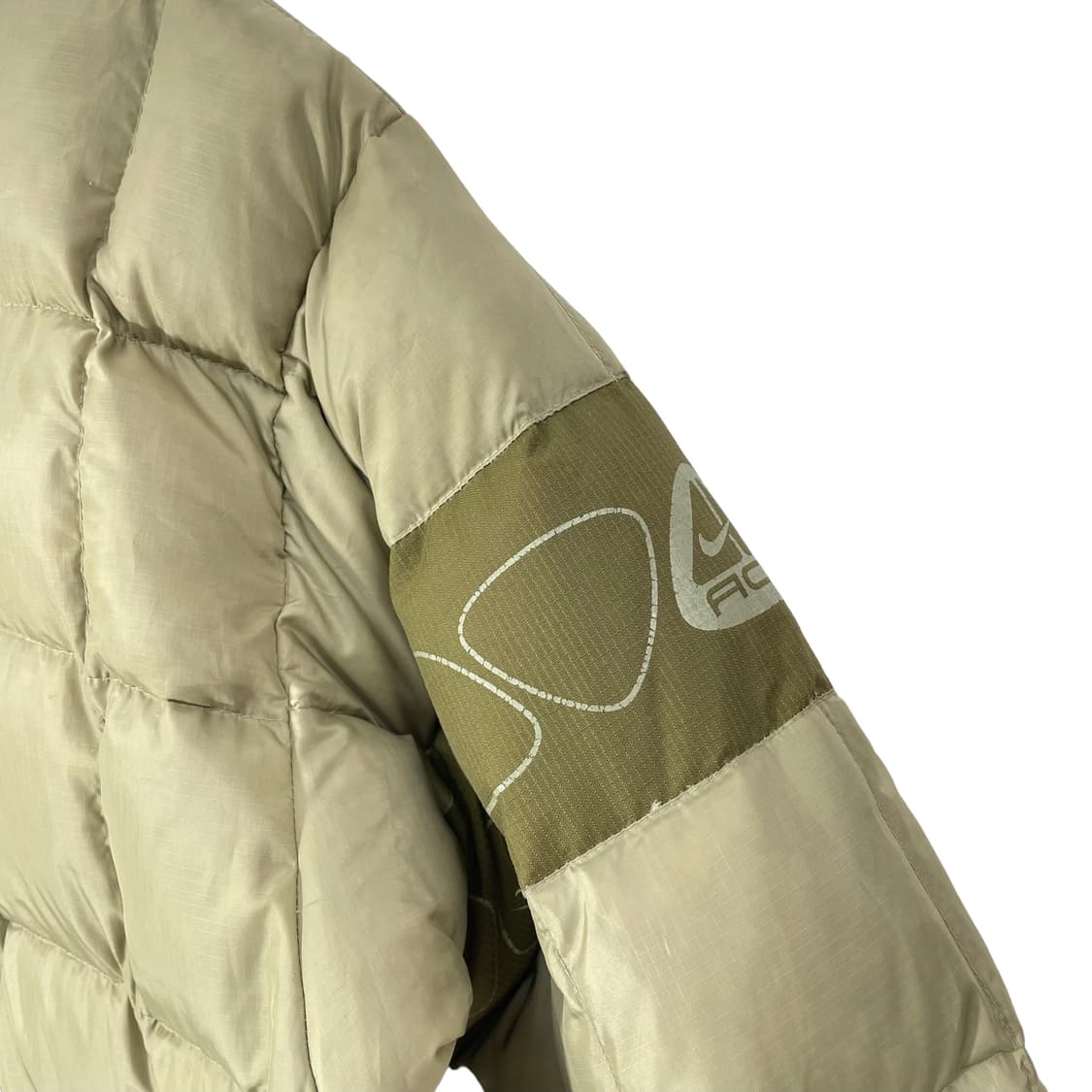 Nike ACG Reversible Padding 상품이미지4