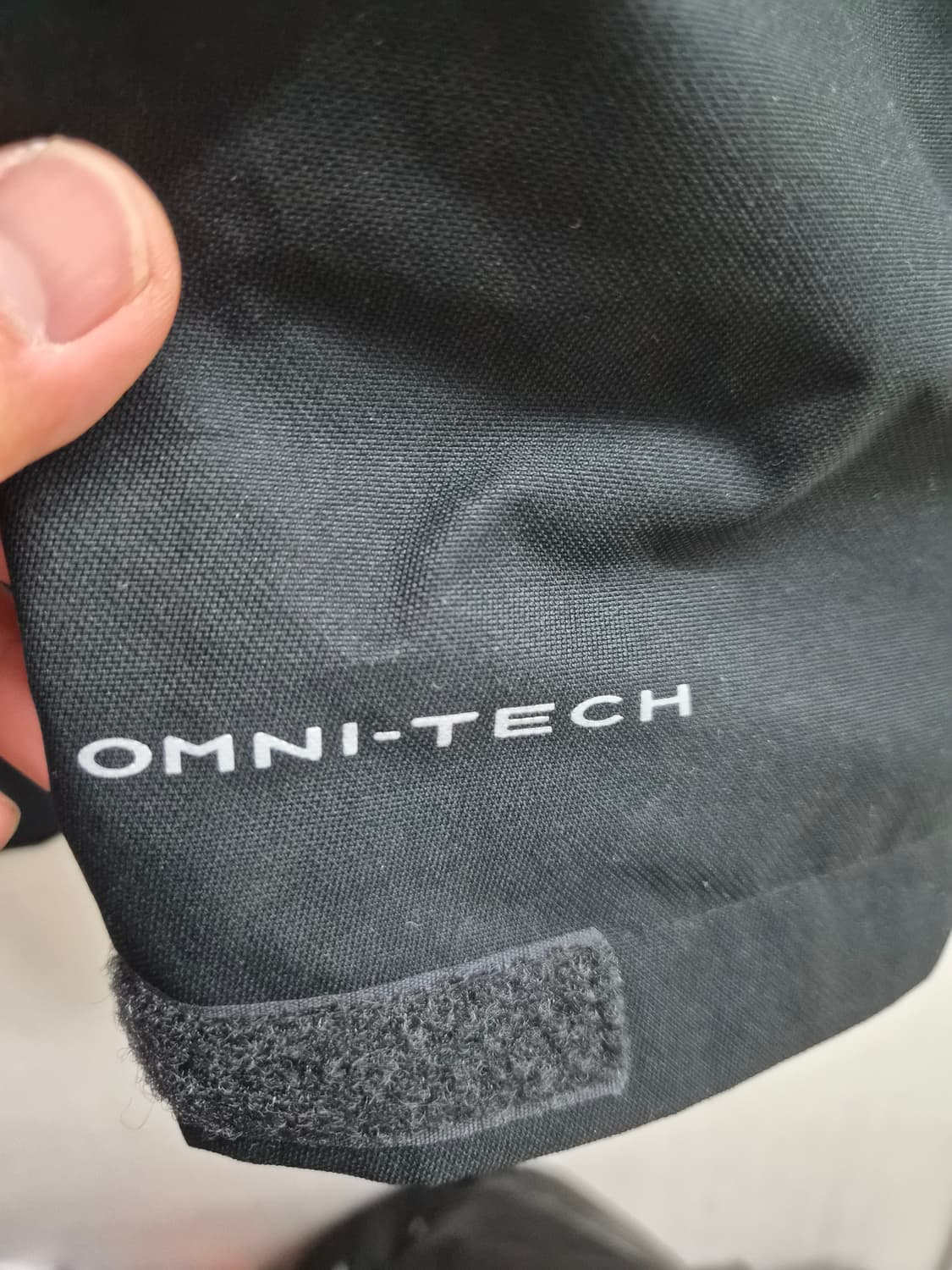 L) 컬럼비아 옴니테크 기능성 바람막이 팝니다 상품이미지3