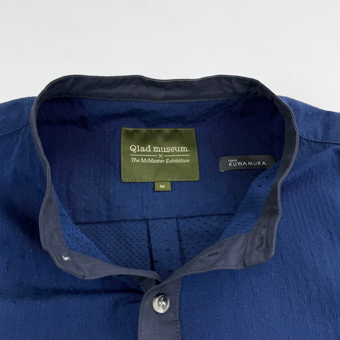 Qlad museum 헨리넥 셔츠 상품이미지3