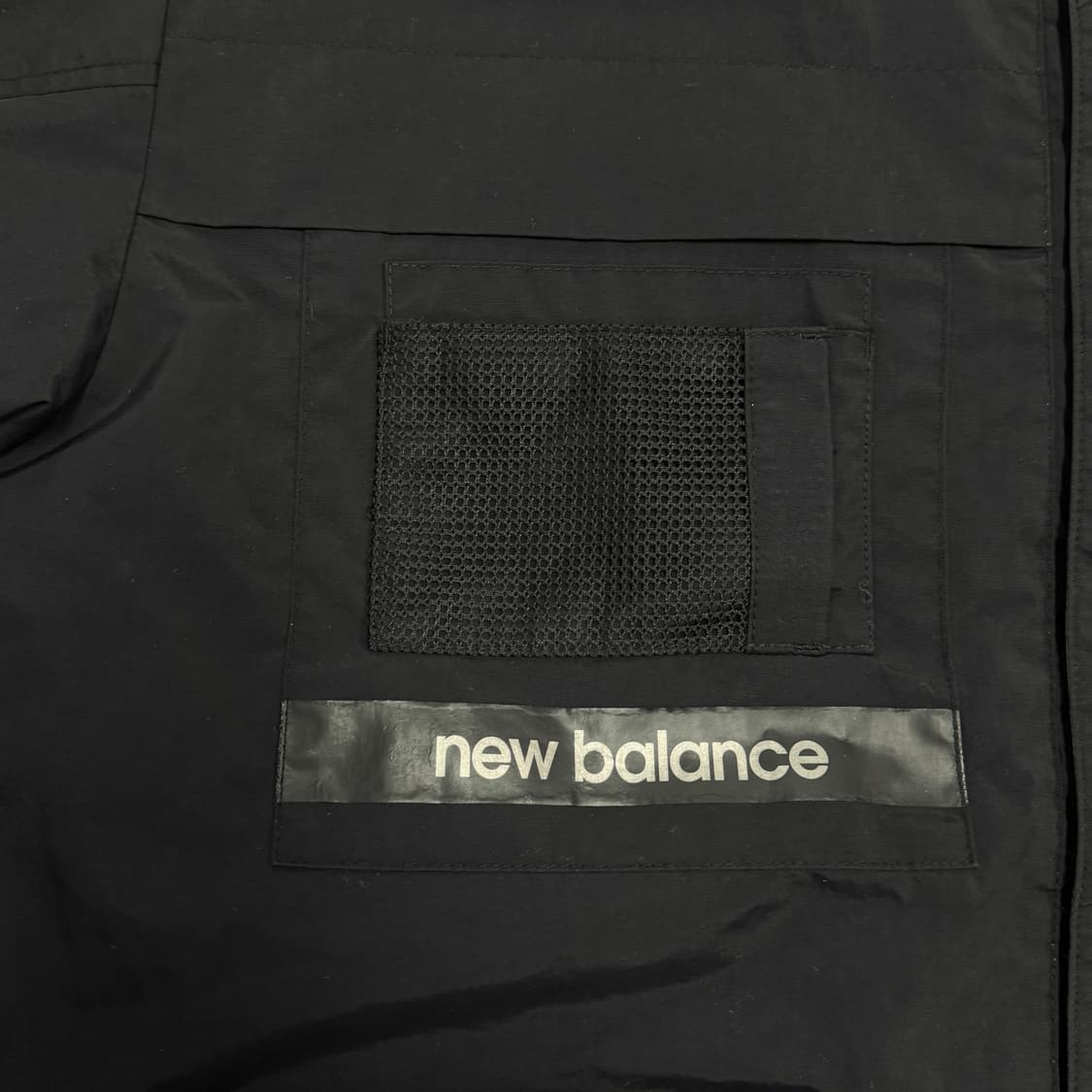 뉴발란스 대장급 에센셜 바람막이 105 상품이미지5
