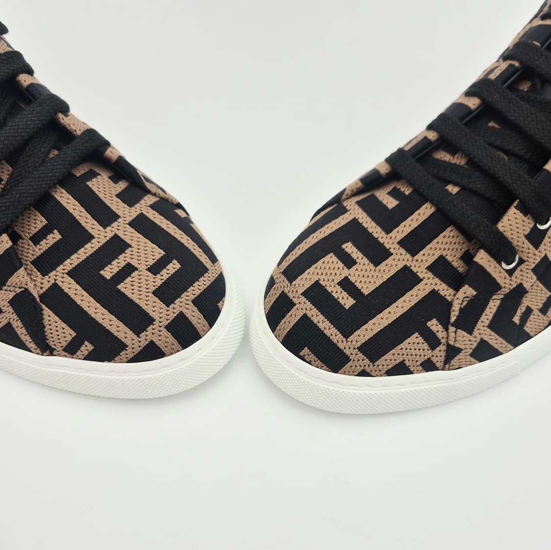 펜디 Maglia FF + Vitello 스니커즈 상품이미지2