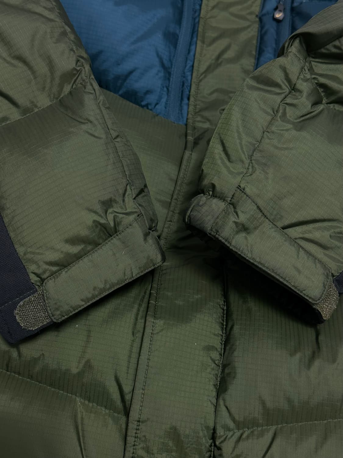 아식스 마운틴 구스다운 패딩 상품이미지5