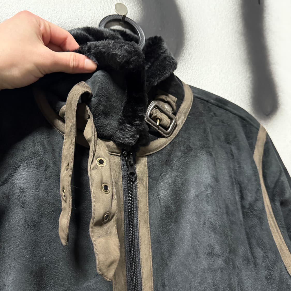 VTG 빈티지 올블랙 스웨이드 가죽 배색 무스탕 자켓 상품이미지3