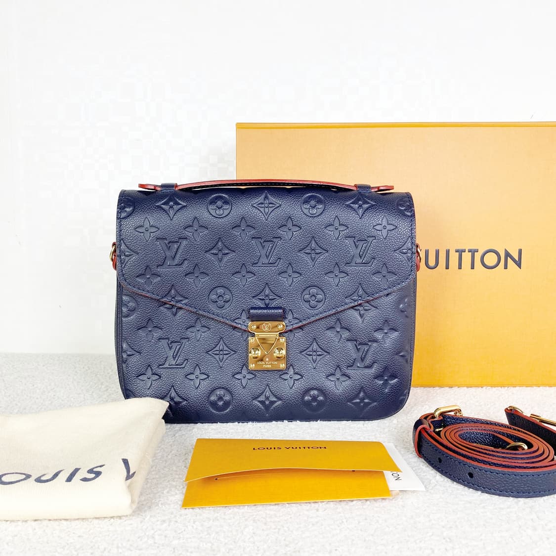루이비통 숄더백 포쉐트 메티스 상품이미지1