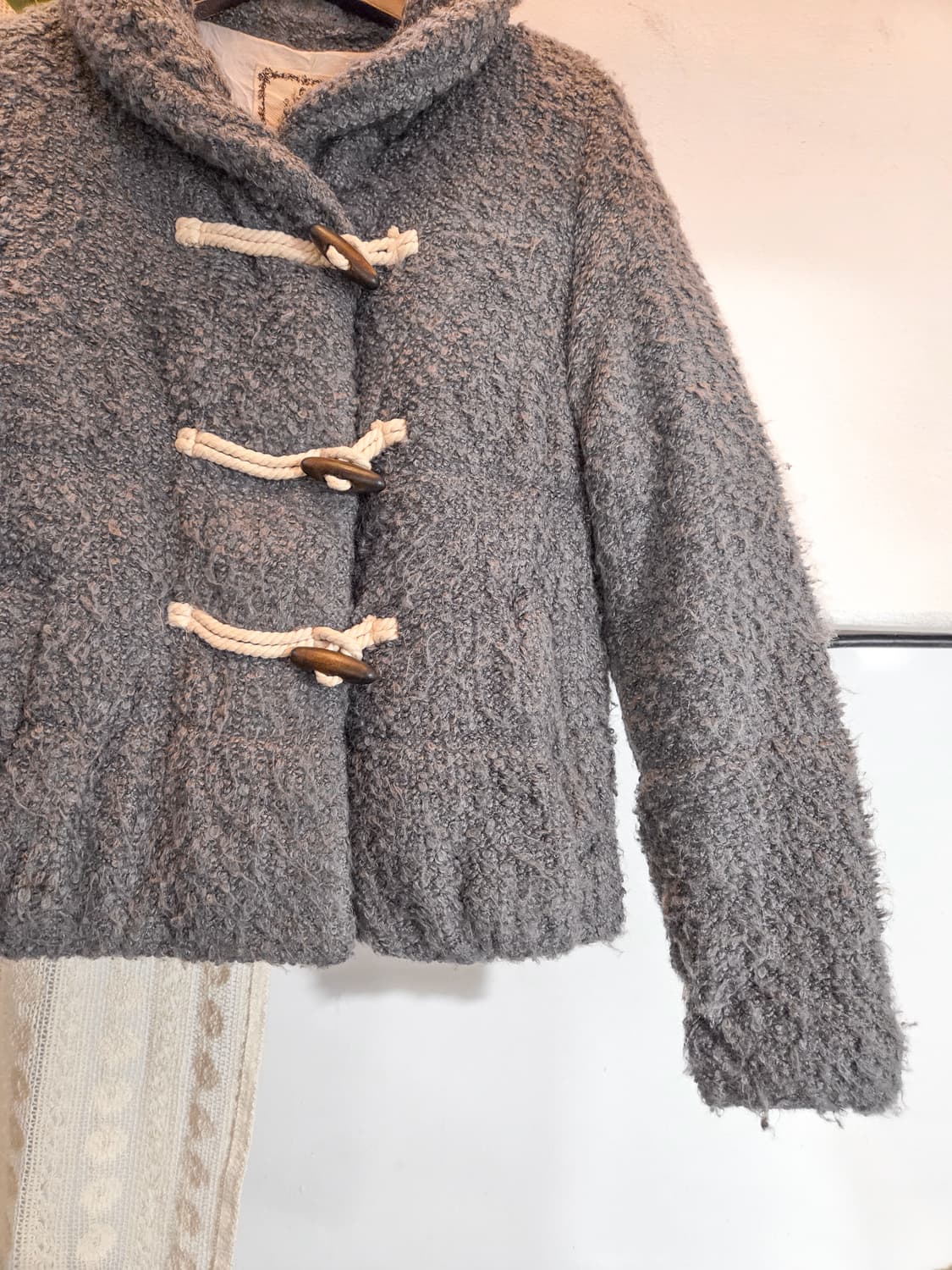 earth music 부클 떡볶이 패딩 상품이미지3