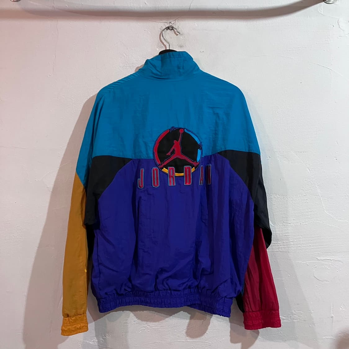 나이키 올드스쿨 90s 바람막이 상품이미지3