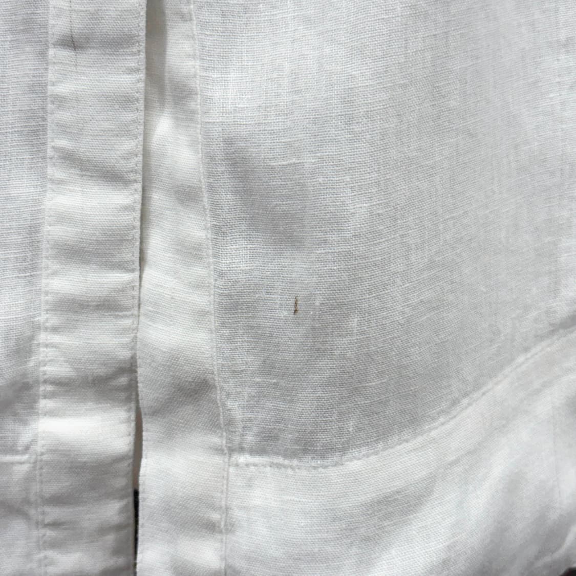 아르마니 콜레지오니 클래식 블라우스 버튼다운 플리츠 디테일 화이트 상품이미지9