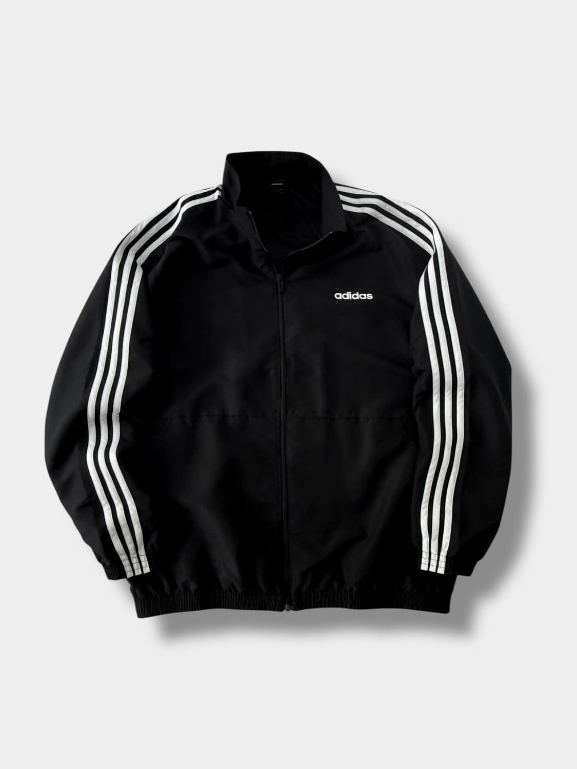 아디다스 오버사이즈 미니멀 블랙 나일론 바람막이 자켓 상품이미지1