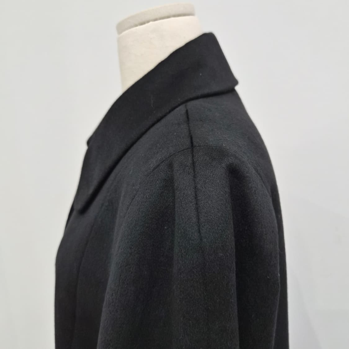 울100% 블랙 클래식 롱코트 상품이미지7