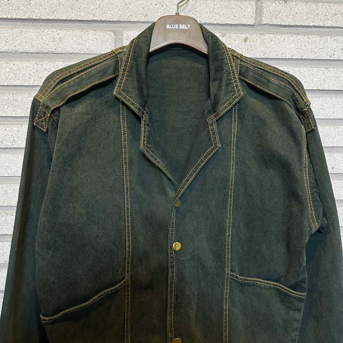 JPN VINTAGE 데님 워크 초어자켓 패널절개 스트랩 디테일 딥카키 상품이미지3