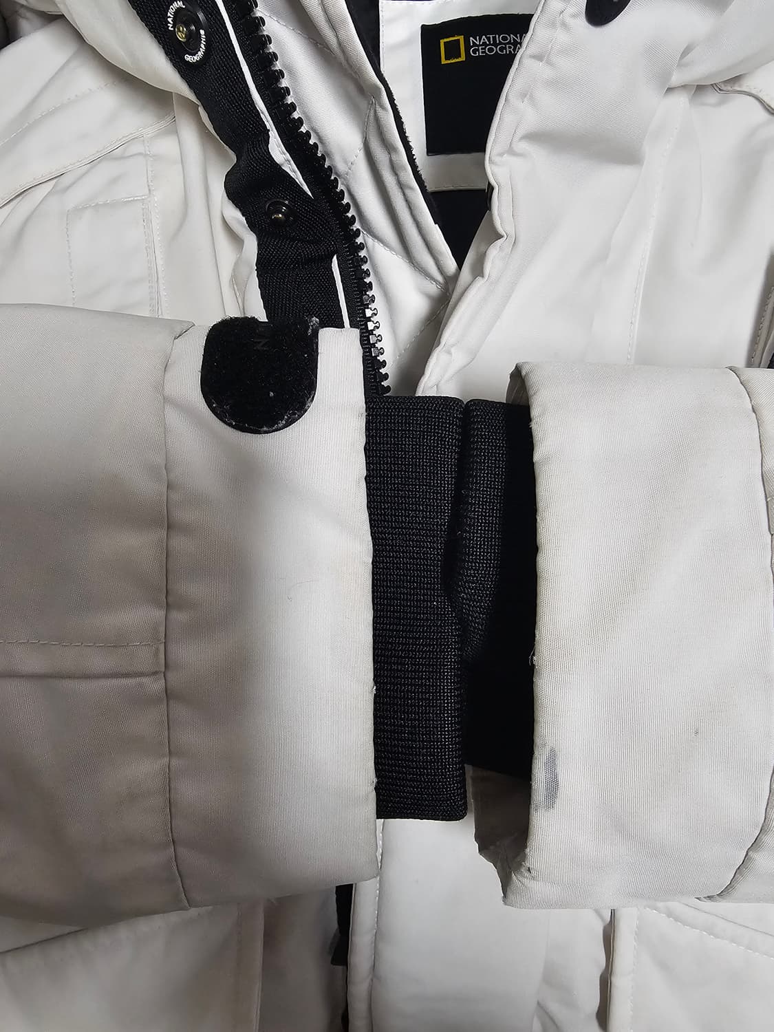 내셔널지오그래픽 타루가 덕다운패딩 S 상품이미지5