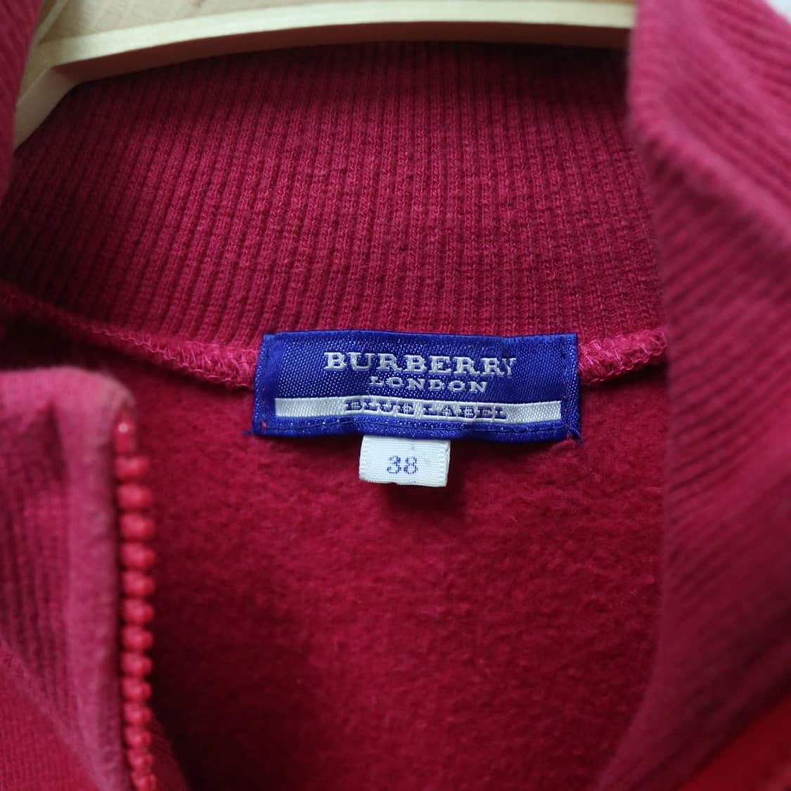 버버리 블루라벨 딸기우유 히메갸루 집업 62332 상품이미지8