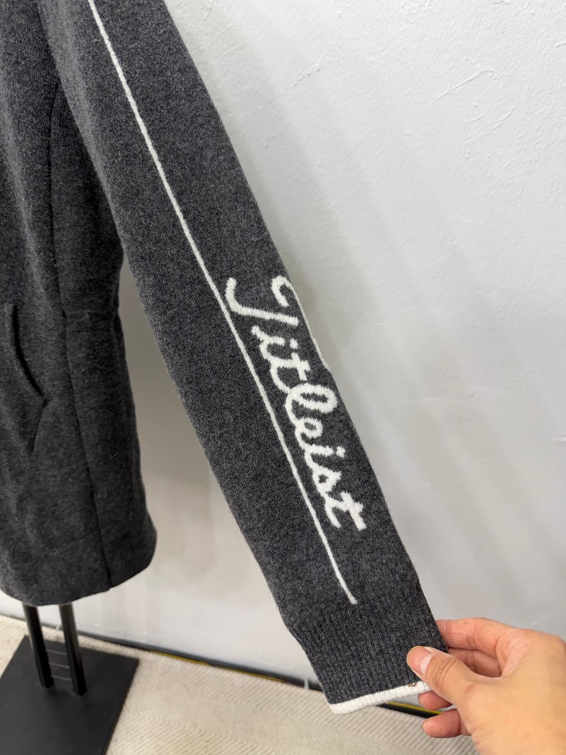 정품) 타이틀리스트 21ss 여성 방품 롱 니트 M 상품이미지2