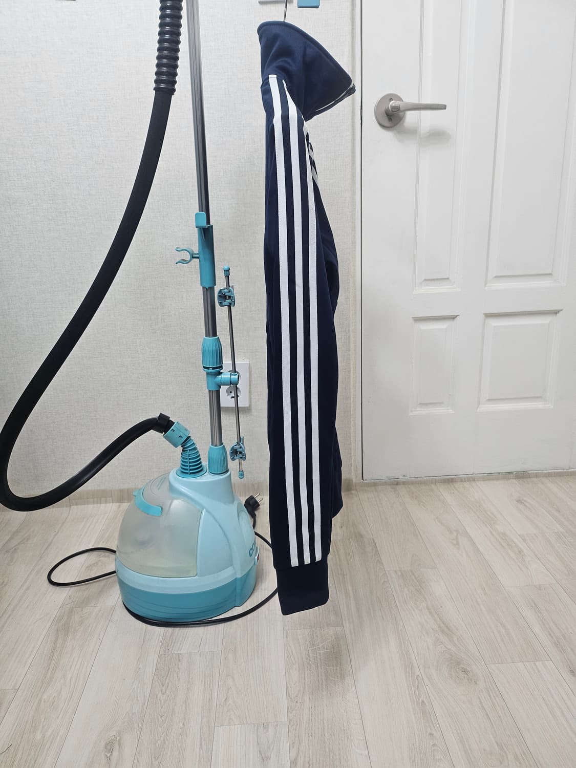 (90~95) ♡미착용♡ 아디다스 에센셜 [네이비] 트랙탑져지 상품이미지6