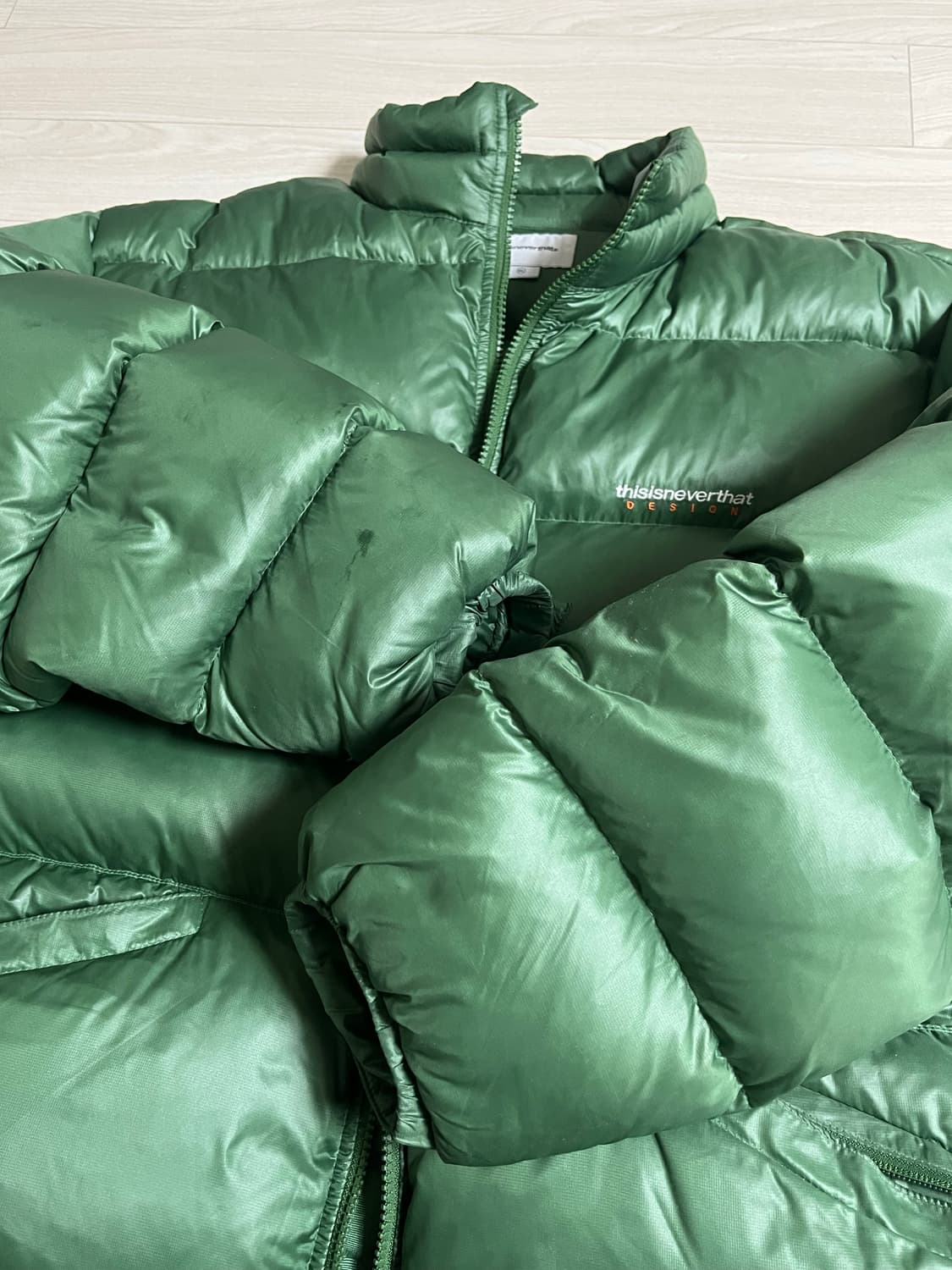 thisisneverthat 디네뎃 패딩 그린 xl 상품이미지3