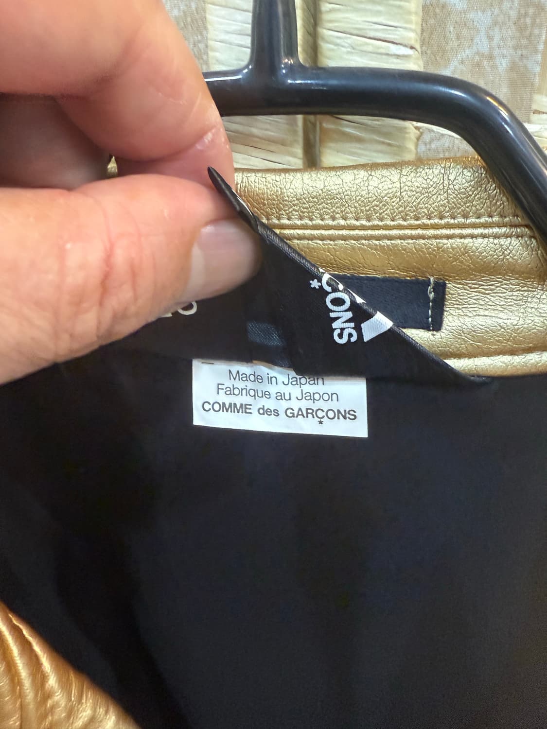 66 정품 블랙 꼼데가르송 자켓 팝니다 상품이미지3