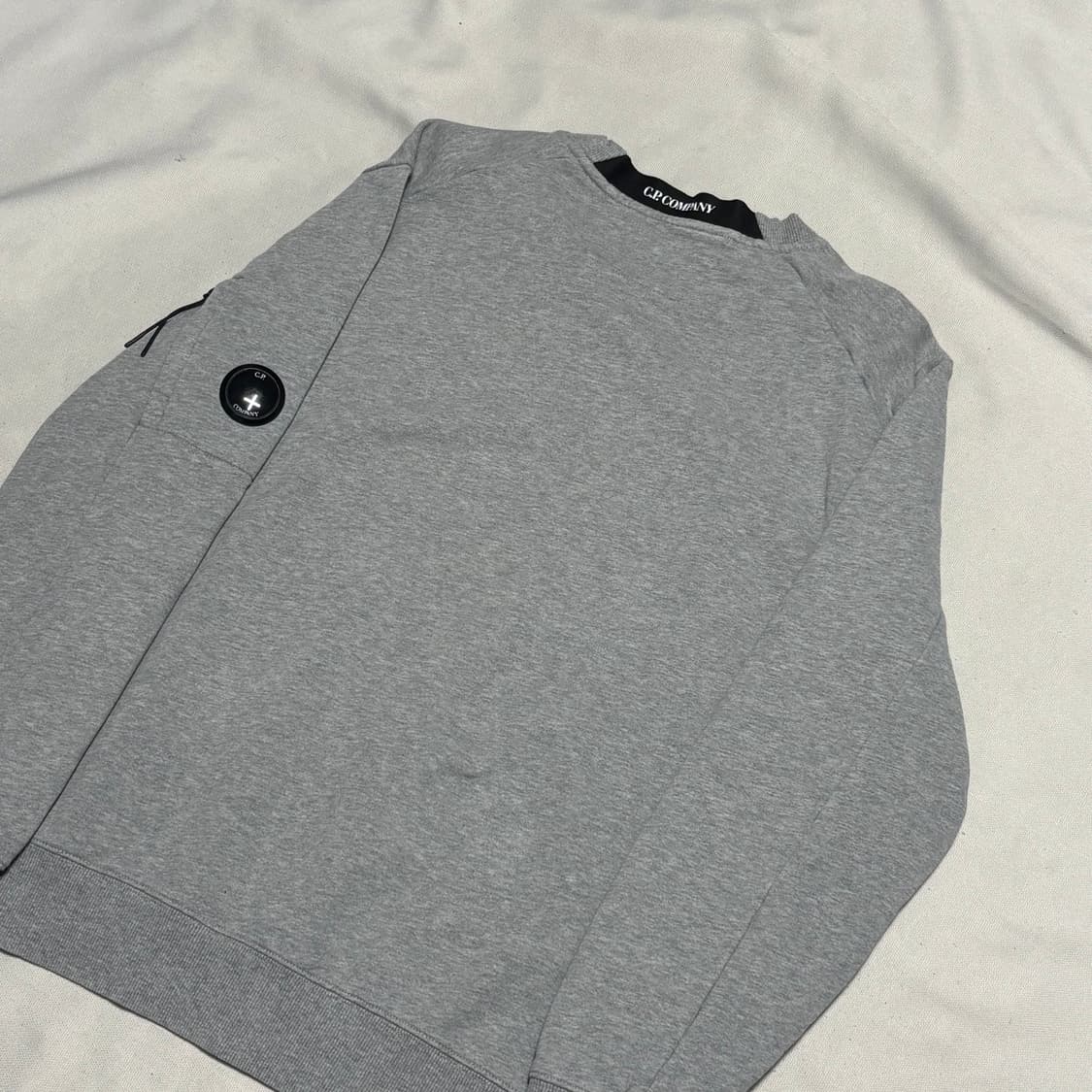 L C.P. 컴퍼니 렌즈 맨투맨 상품이미지3