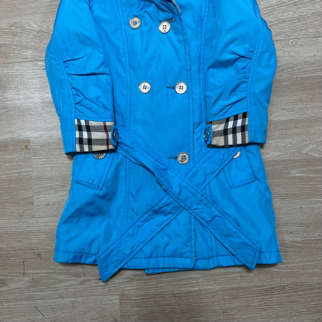 버버리 런던 키즈 노바체크 안감 후드 트렌치코트 [스카이 블루] S 상품이미지3