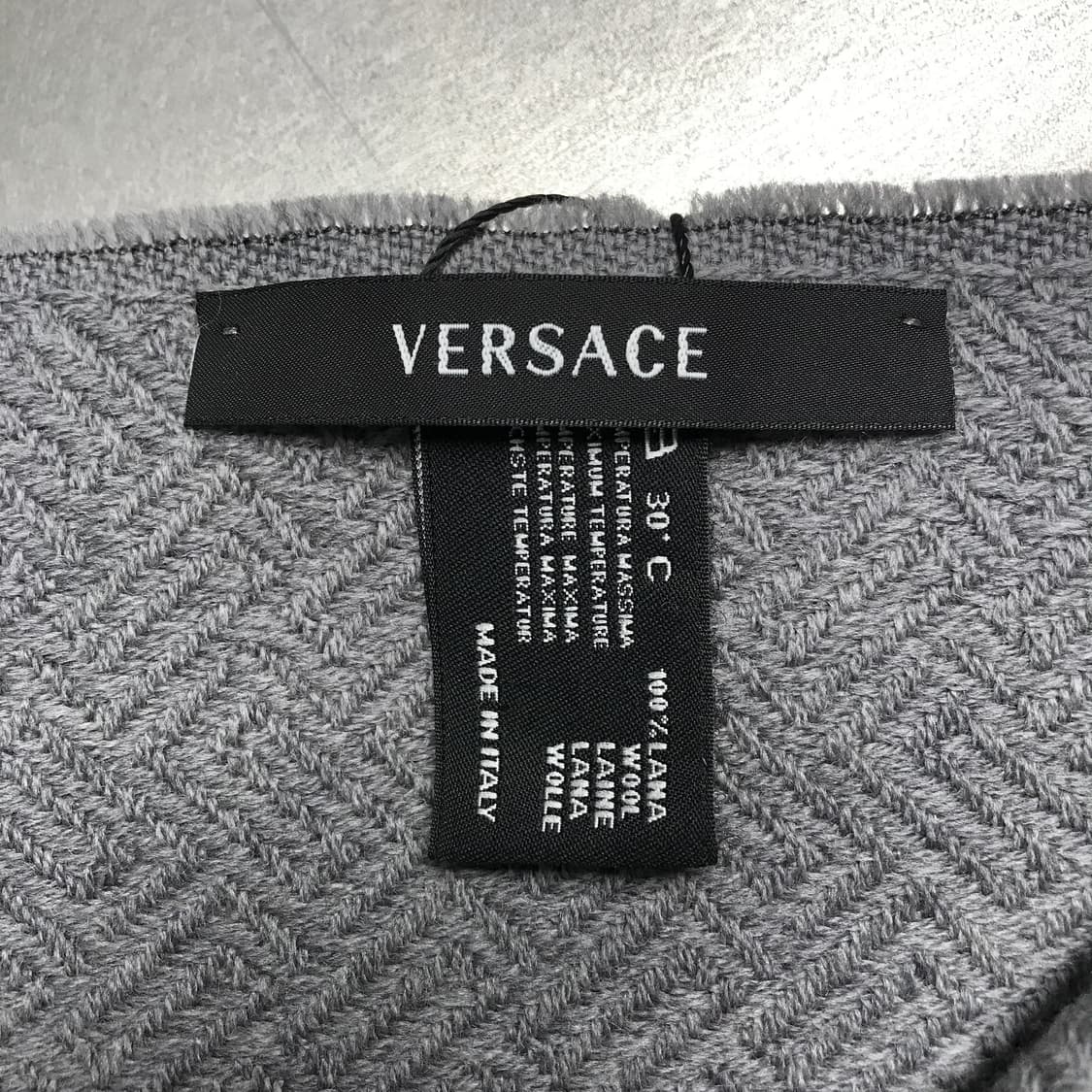 베르사체 메두사 그레이 머플러 상품이미지6