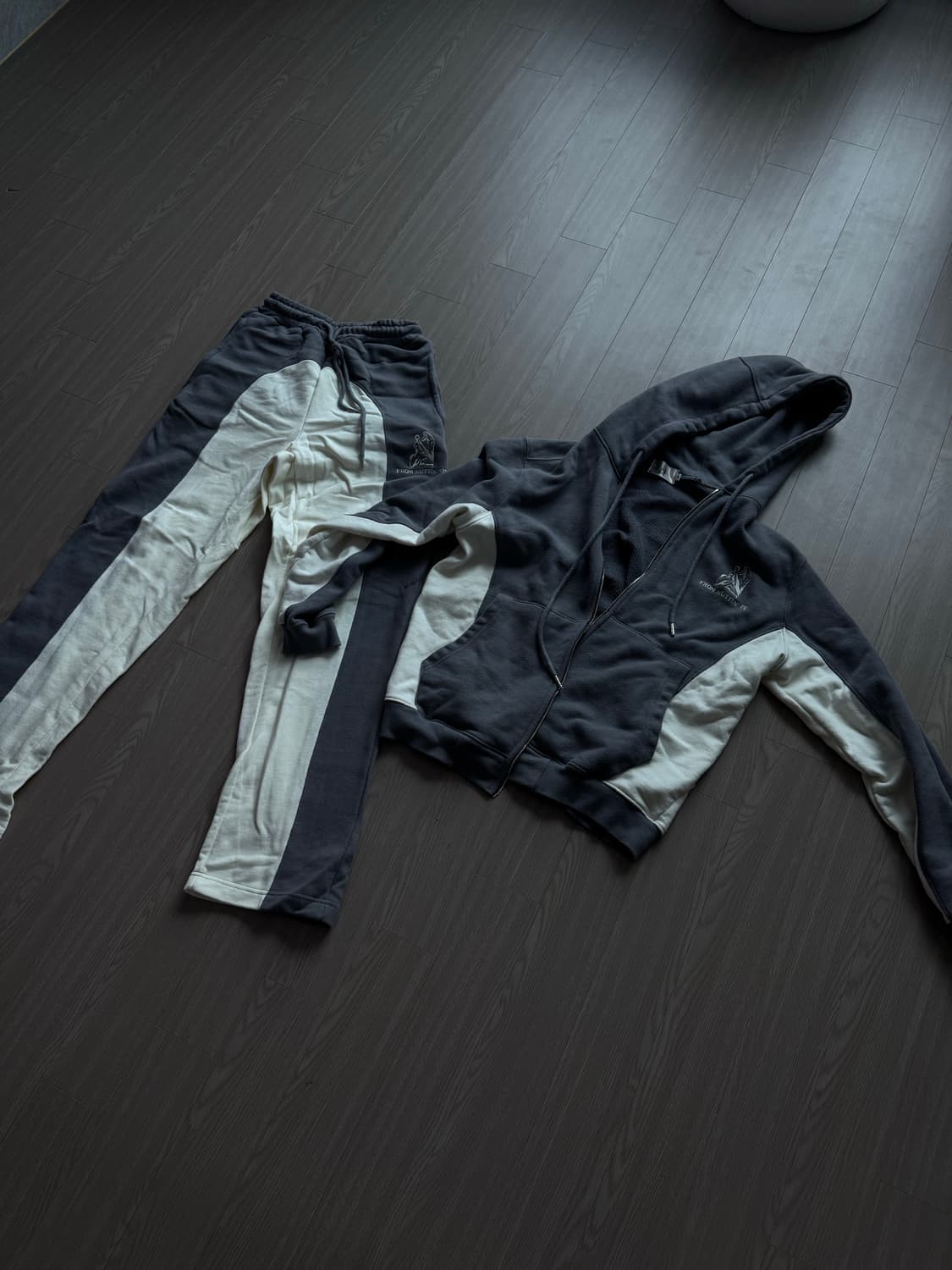 From nuttin to 셋업 상품이미지1