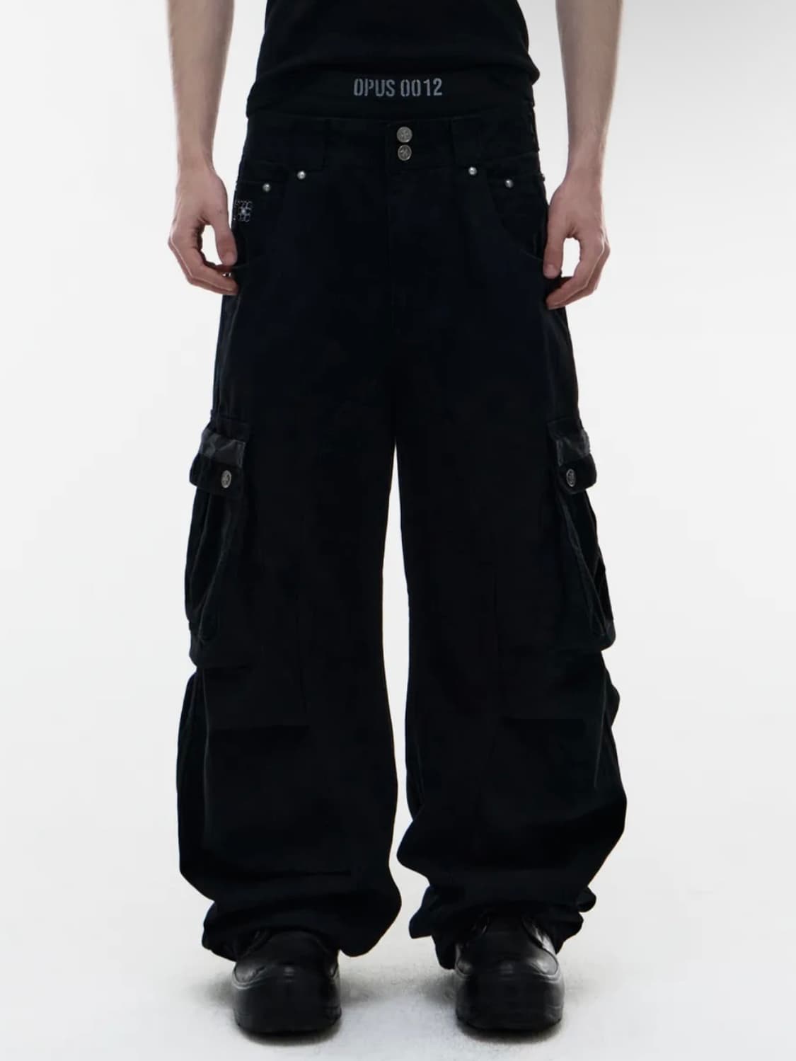 오퍼스 0012 Op. 08 BIND CURVED CARGO PANTS 상품이미지3