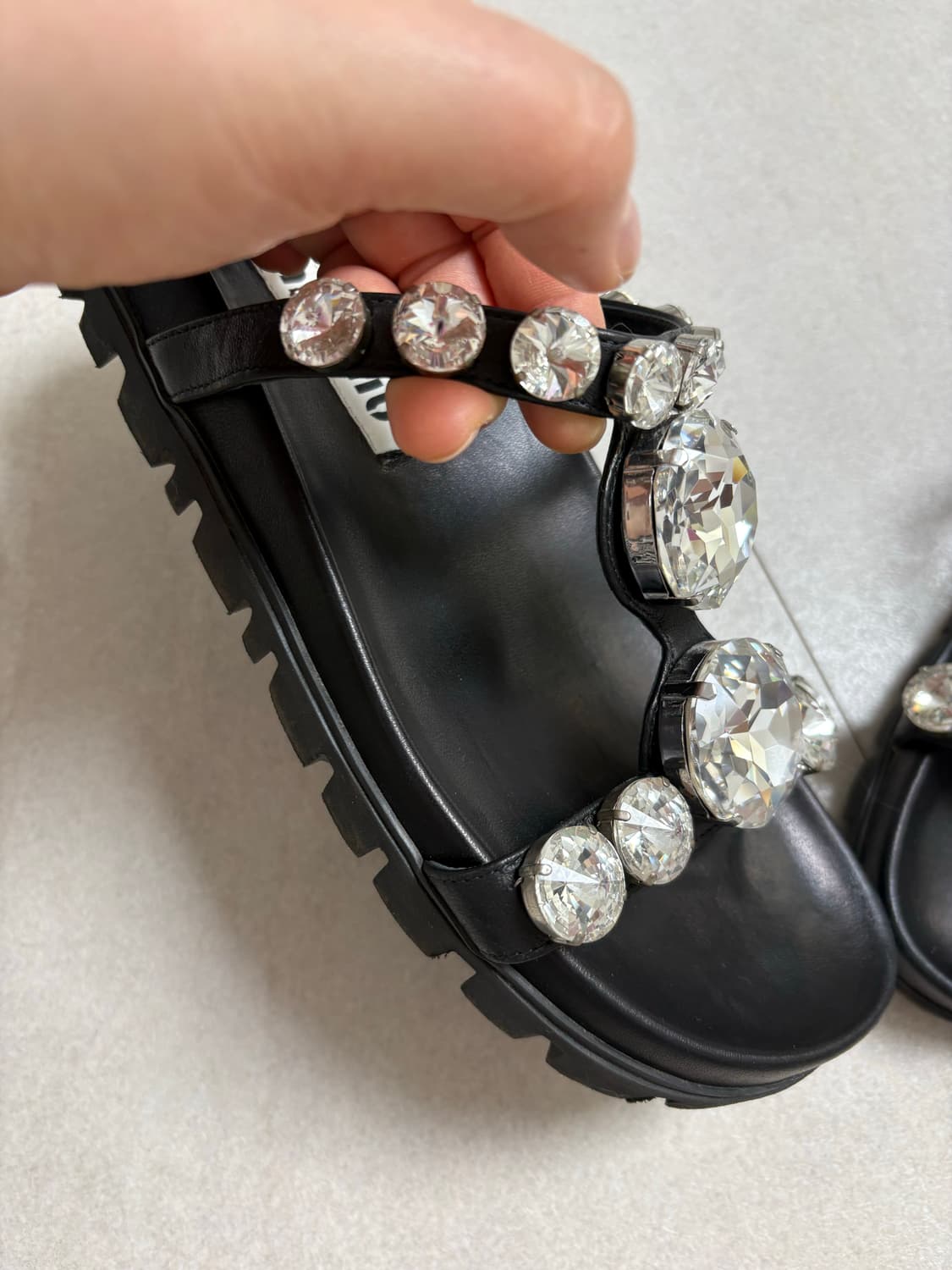 미우미우 크리스탈 슬리퍼 37사이즈 상품이미지10