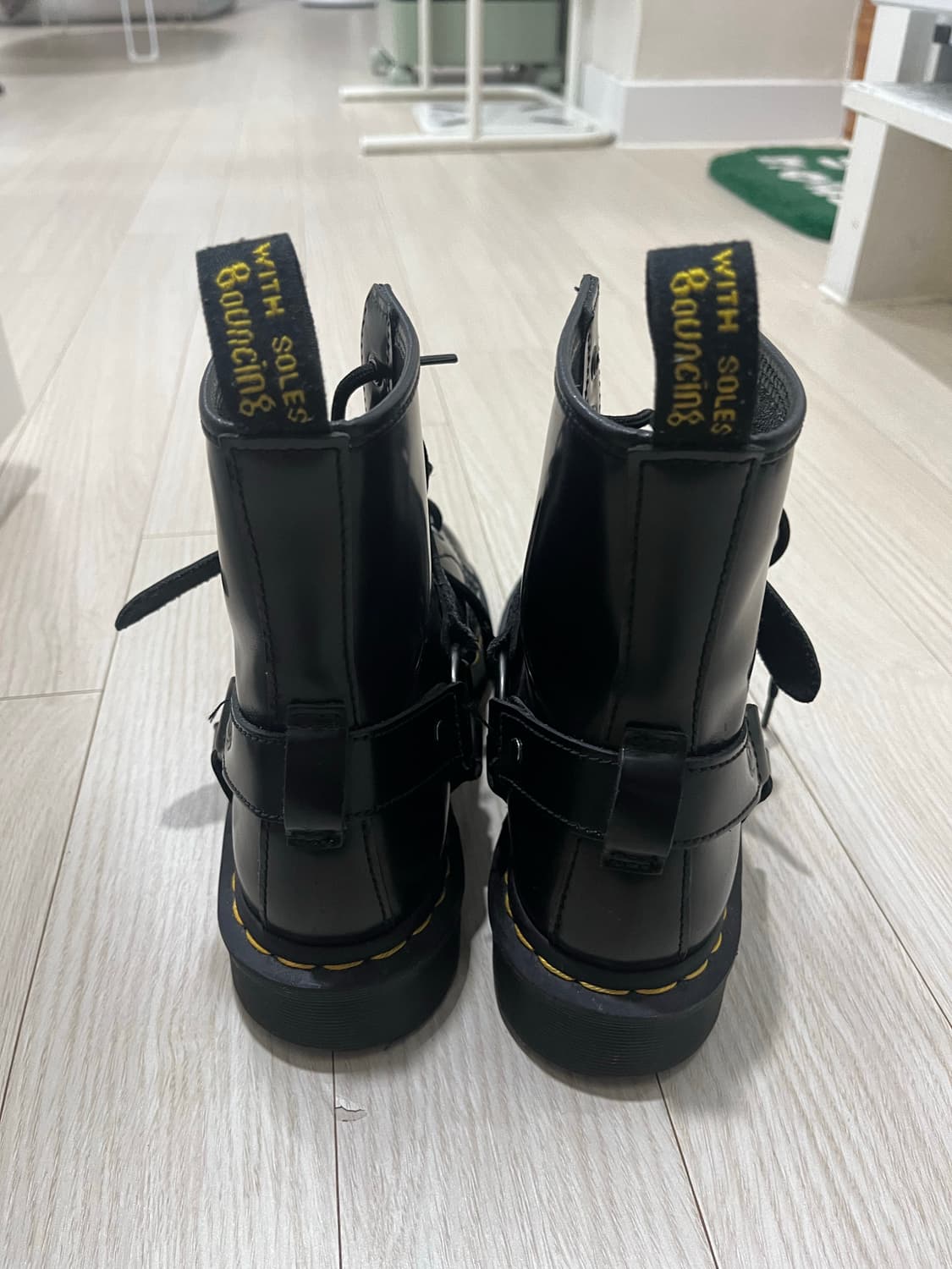 닥터마틴 1460 하네 블랙 240 상품이미지4