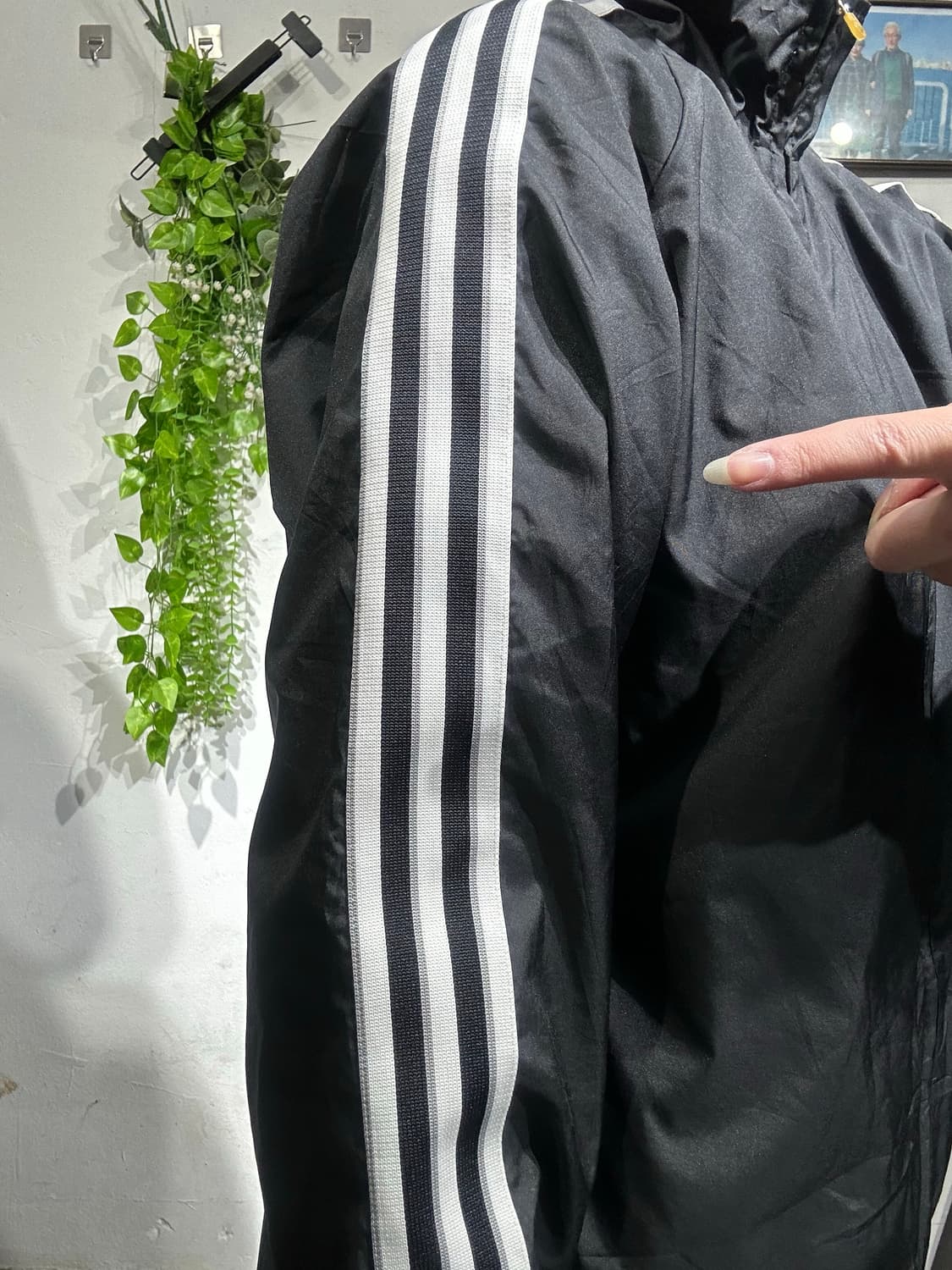 아디다스 블랙 00s 고프코어 화이트 삼선 바람막이 자켓 M 상품이미지4