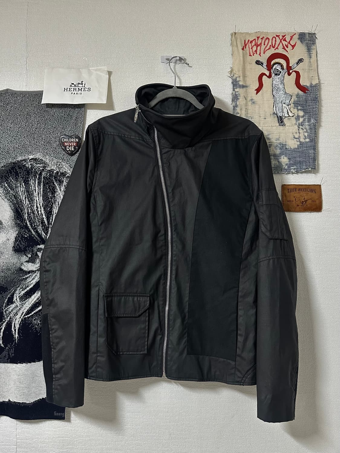 코데즈컴바인 사선집업 코티드 패널 자켓 상품이미지1