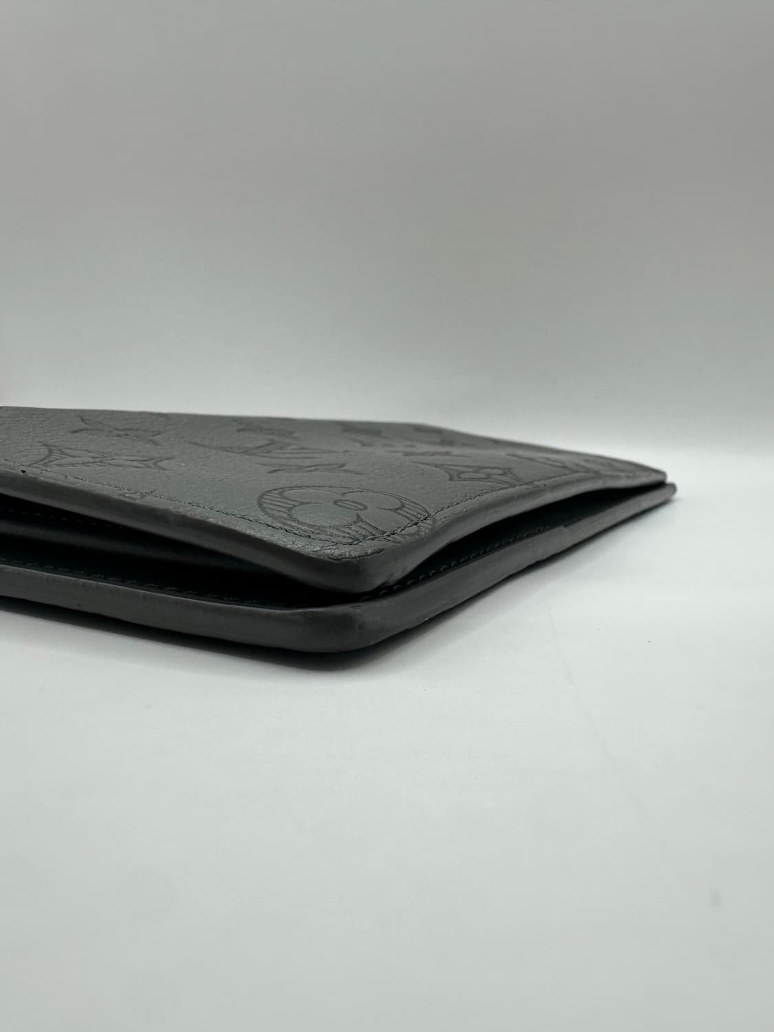 루이비통 이클립스 쉐도우 브라짜 월릿 장지갑 상품이미지3