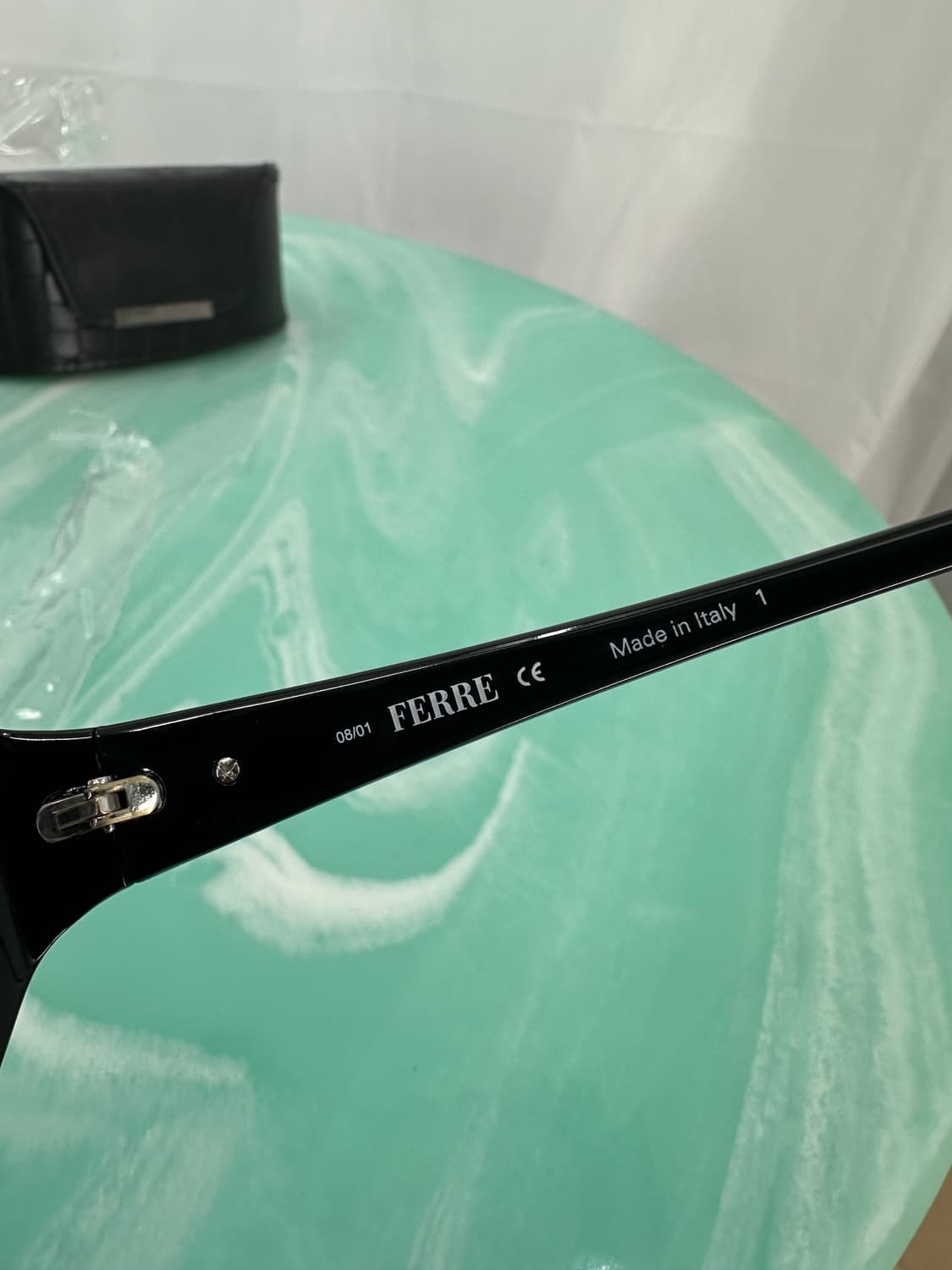 [새상품 무료배송] 잔프랑코 페레 Made In Italy 선글라스 상품이미지4