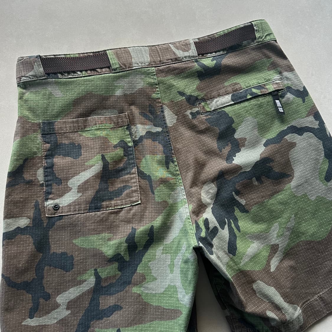 [32]나이키 sb 립스탑 카모 반바지 상품이미지4