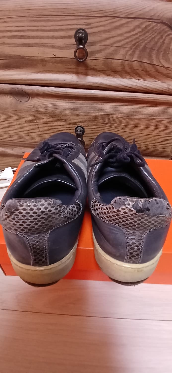 정품 구찌 스니커즈 (255mm~260mm)  상품이미지9