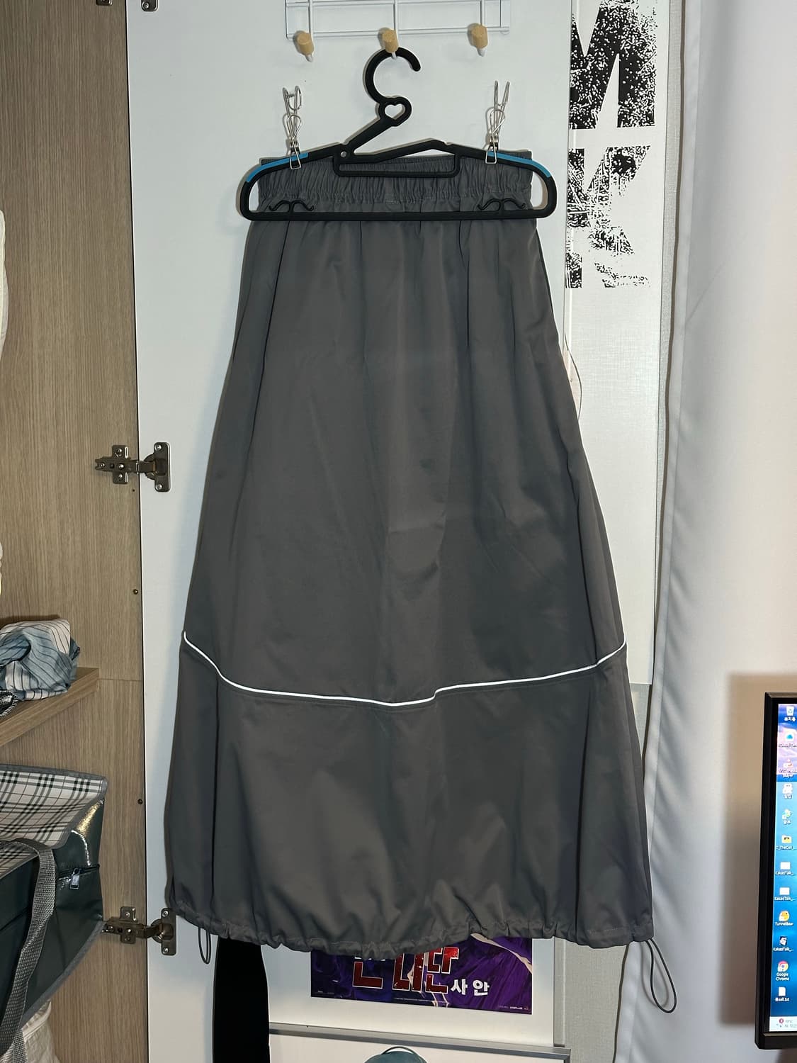 크라잉센터 실버 그레이 반사 스포티 튤립 맥시 스커트 와이드 스커트 치마 상품이미지3