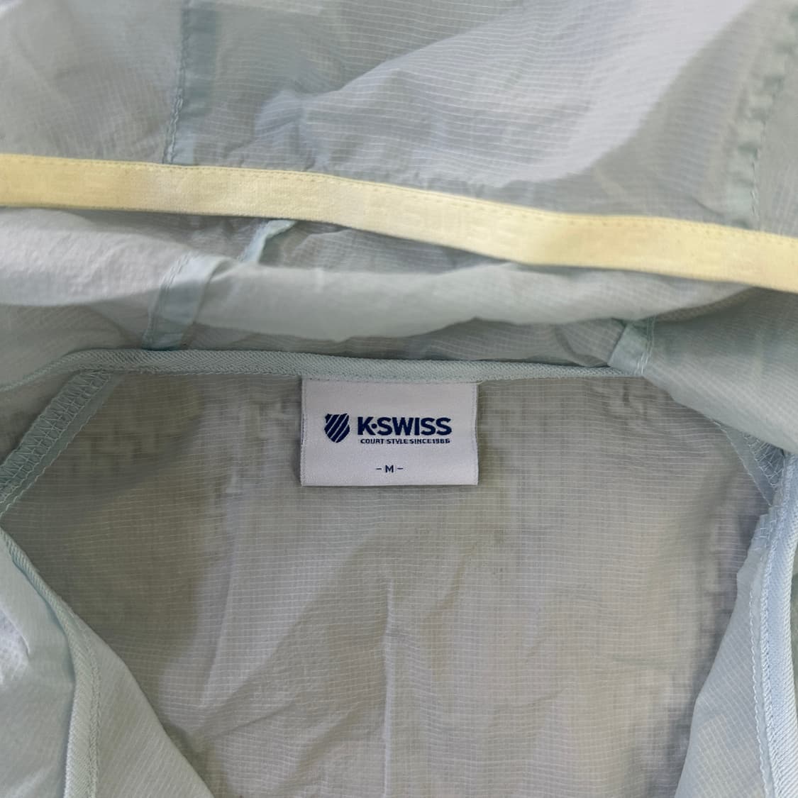 M 케이스위스 경량 후드 바람막이 0428D  상품이미지3