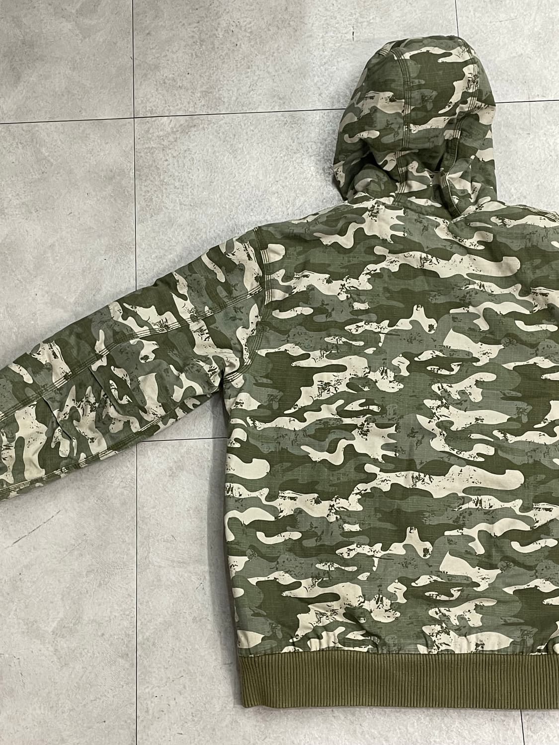 칼하트 카보플라쥬 재킷 (여성 S~M) 상품이미지5