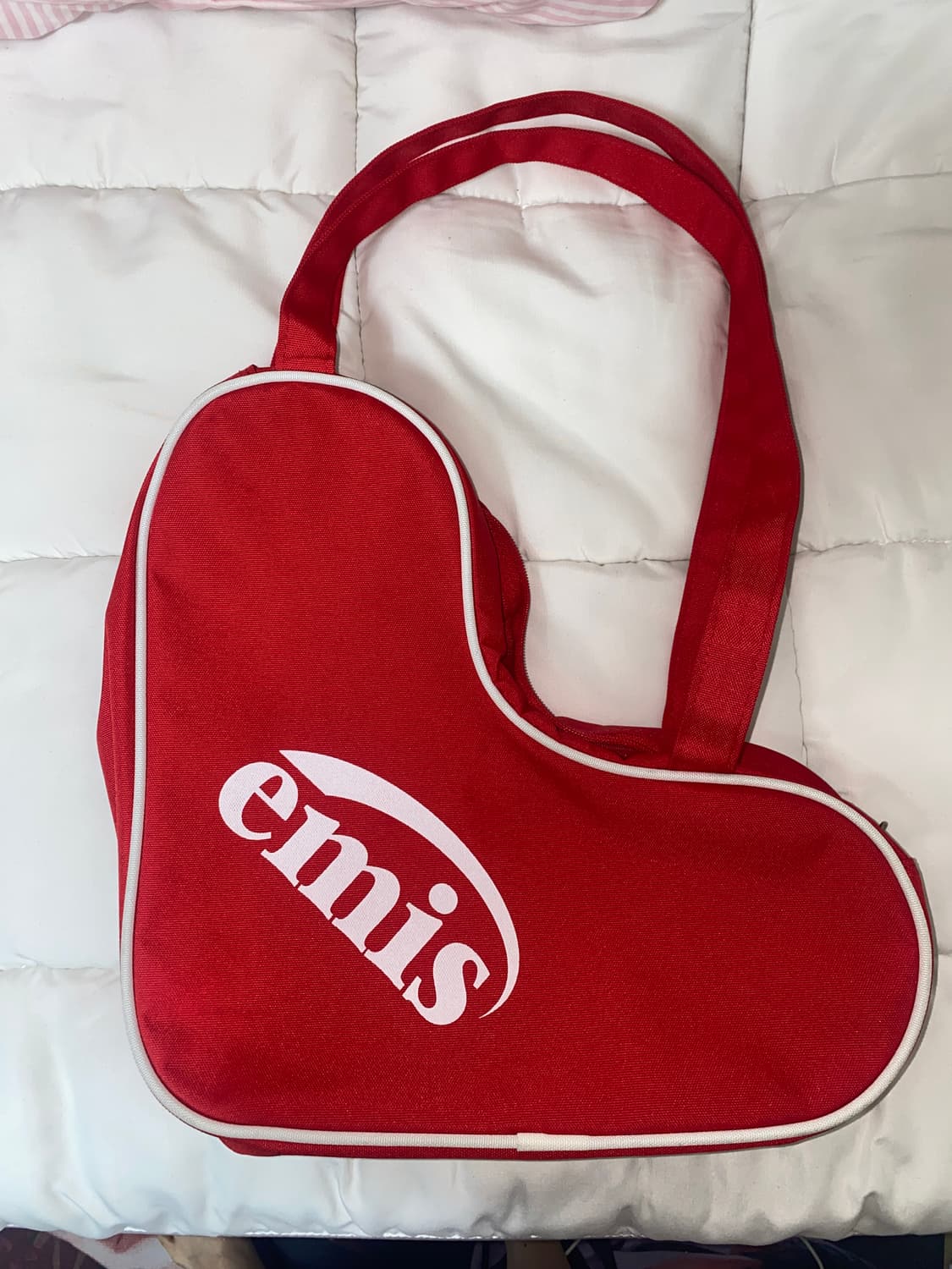 이미스 커비 숄더백 상품이미지1