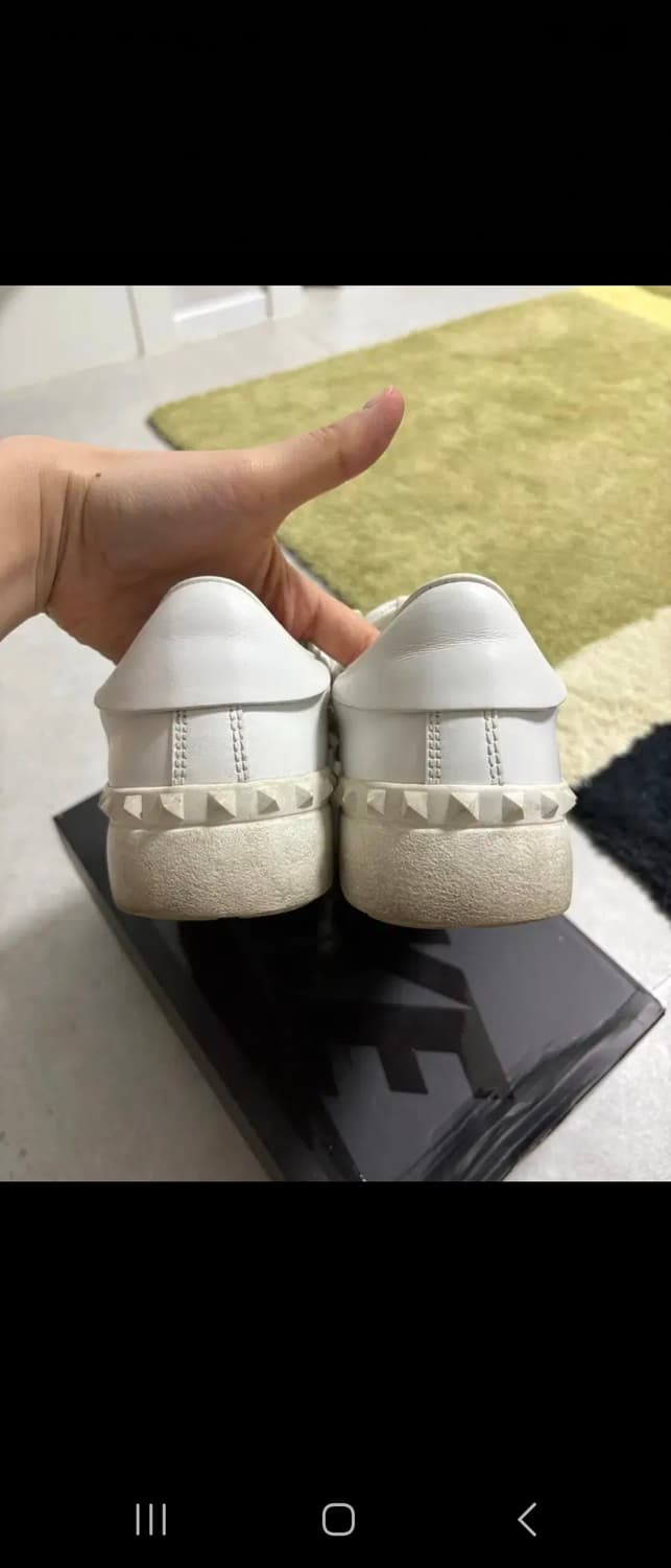 발렌티노 락스터드 스니커즈((36) 상품이미지4