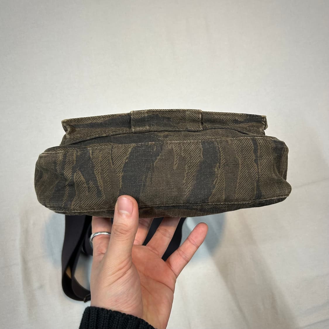 요시다 포터 타이거 카모 숄더백 크로스백 70주년 한정판 P81 상품이미지6