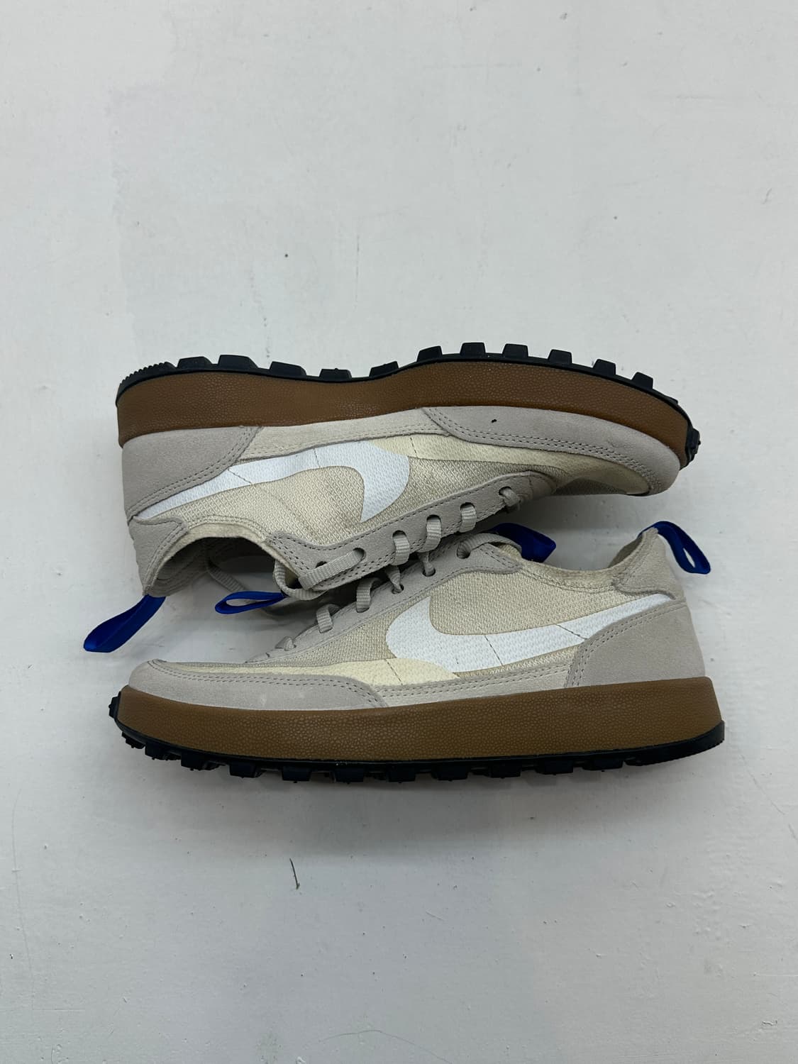 나이키 x 톰 삭스 제너럴 퍼포즈 슈 라이트 크림 상품이미지3