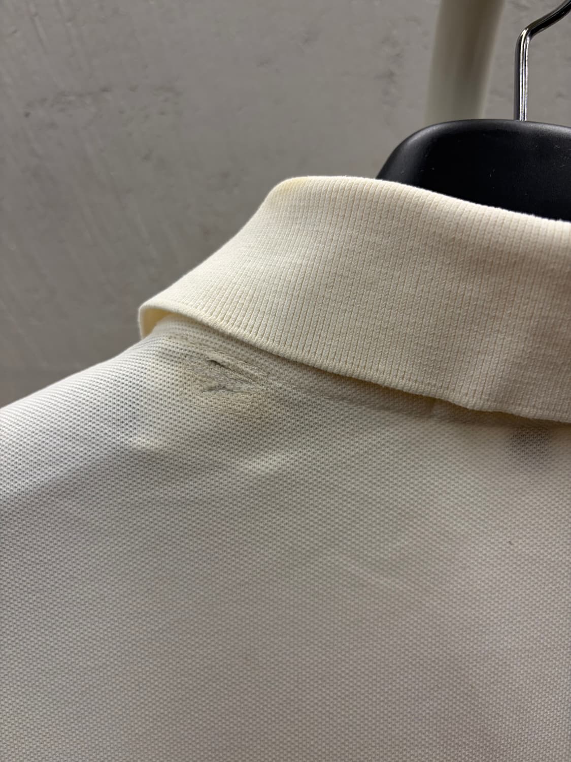 버버리 런던 아이보리 코튼 폴로셔츠 M 상품이미지7