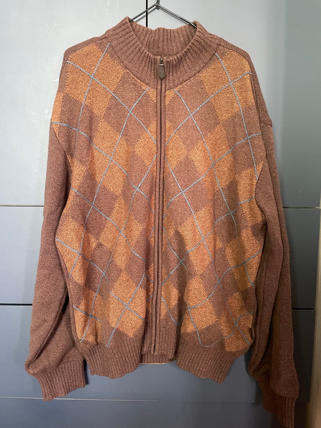 Rogatis 너디 프래피 아가일 뮤트 브라운 울100 니트 상품이미지3